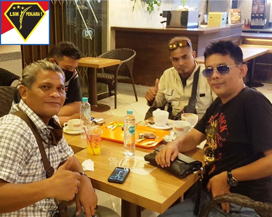 Reka--rekan aktivis LSM PENJARA 1
